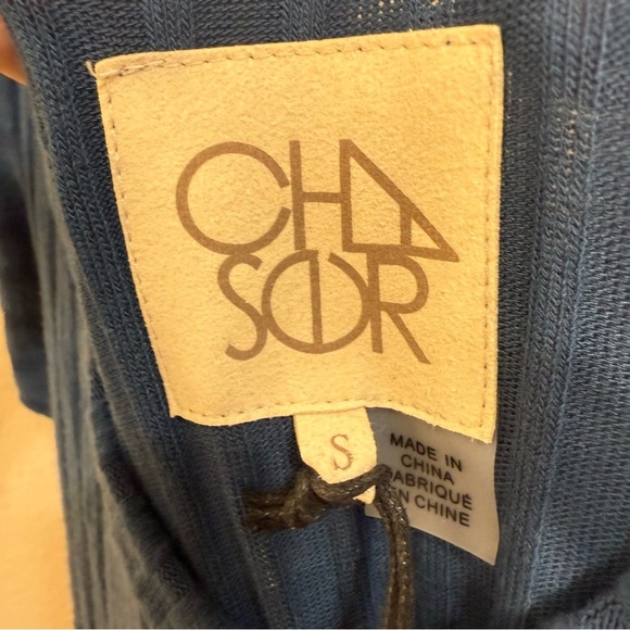 Chaser  double V navy knit romper size small - Picture 2 of 5